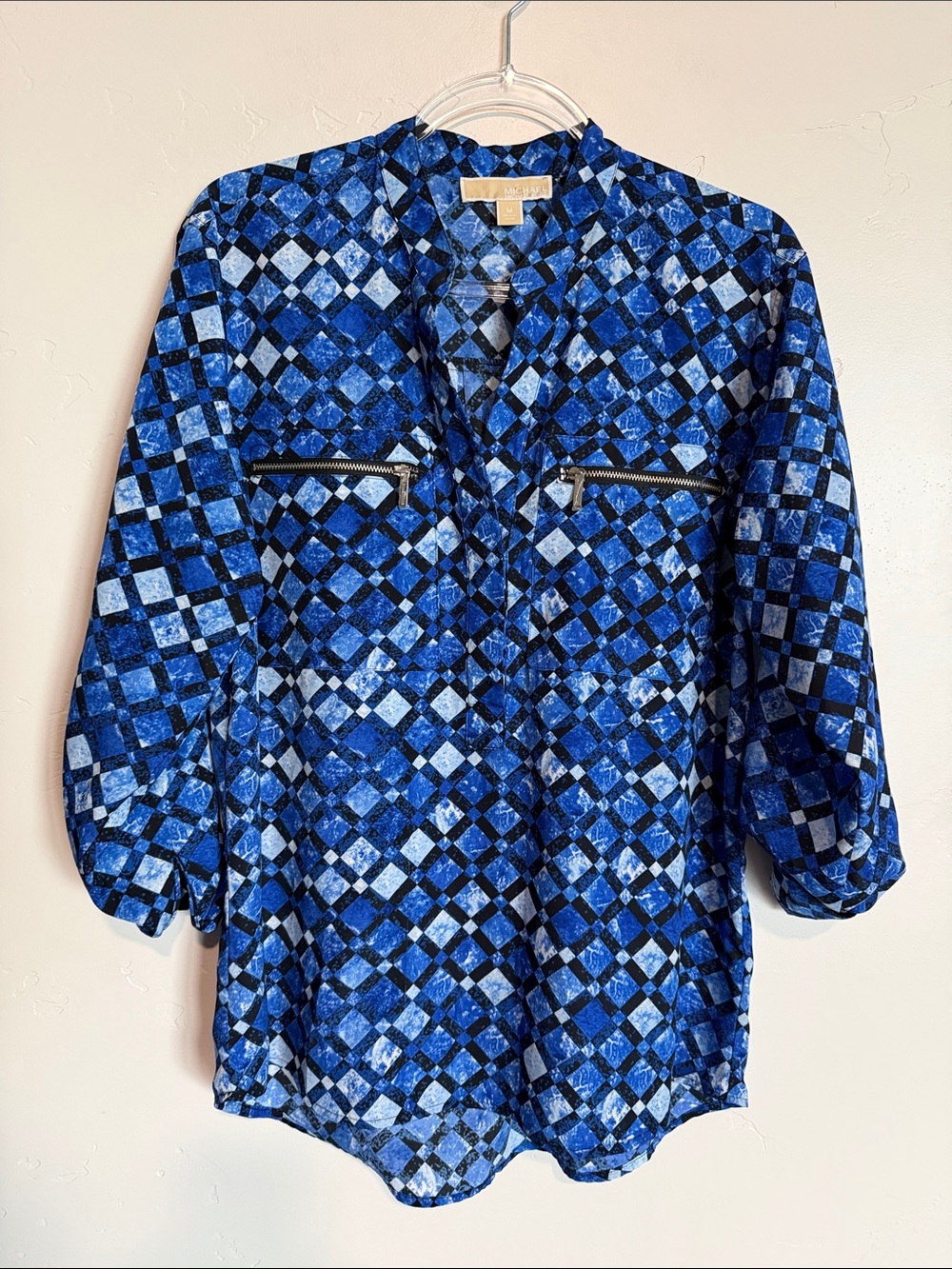 Blue Geo-Print Women's Blouse with Zip Pockets